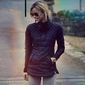 Lululemon quilted pullover in Crème - Size 4